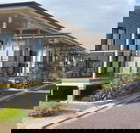 Sundowner Cabin and Tourist Park - Accommodation NSW