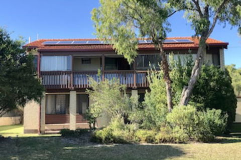 BeachFront Busselton - Accommodation NSW 0