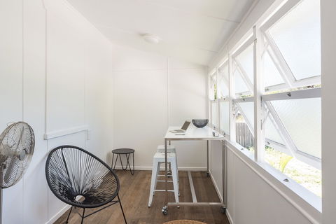 Lena's Beach House - Accommodation NSW 4