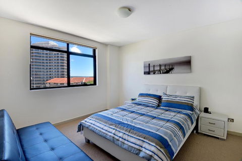 Crystal Waters 15 - Accommodation NSW 4