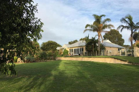 Wonderland Hobby Farm - Accommodation NSW 3