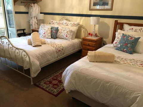 Guest House On Hyde - Accommodation NSW 4