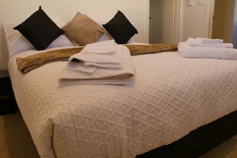 Maison Executive - Accommodation NSW 2