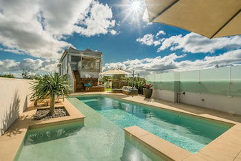 A PERFECT STAY - Bluewater House - Accommodation NSW 4