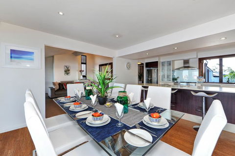 Mermaid Island Beach House - Accommodation NSW 1