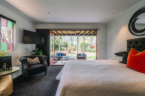 Balmoral Queenslander - Accommodation NSW 5