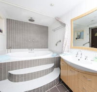 La Casa - Accommodation NSW