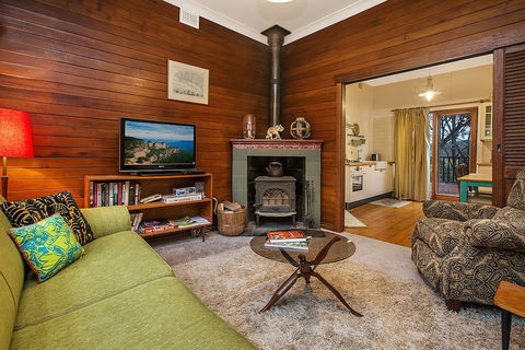 Allambee - Accommodation NSW 0