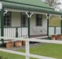 The Dollhouse Cottage - Accommodation NSW