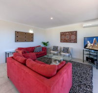 Laman Lodge Unit 5 15 Laman Street - Accommodation NSW