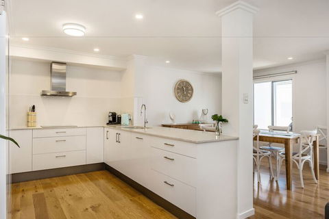 A PERFECT STAY - Ocean Walk - Accommodation NSW 2