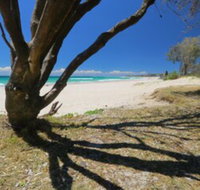 Serenity 3 Bedroom Holiday Apartment - Accommodation NSW