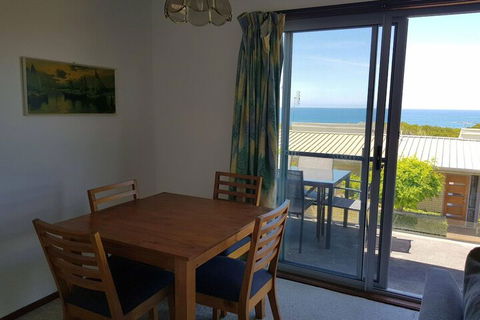 Meltemi Unit 4 Tura Beach - Accommodation NSW 5