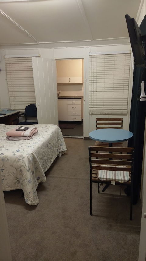 Ned's Studio Apartment - Accommodation NSW 5