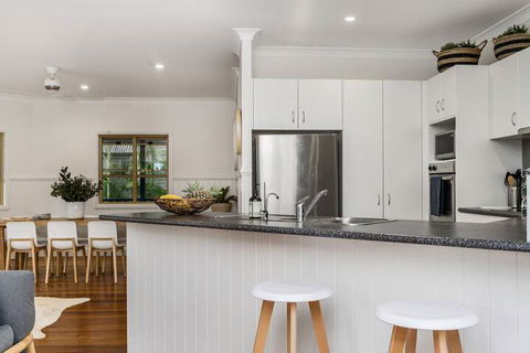 Barefoot Lane - Accommodation NSW 5