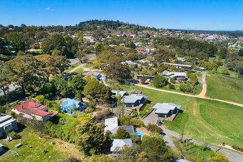 Amaris - Accommodation NSW 2