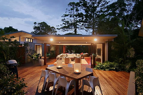 Barefoot At Broken - Accommodation NSW 3