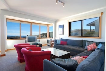 Lawlers 19 - Accommodation NSW 1