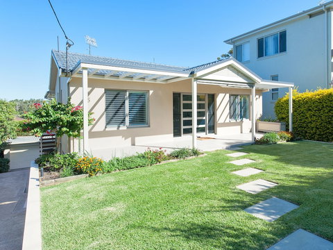 Bamboo Bay At Fingal Bay - Accommodation NSW 0