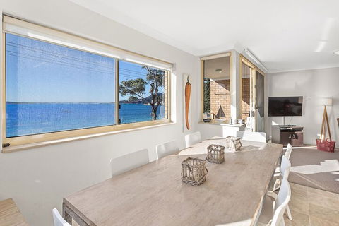 South Pacific Unit  4 - Shoal Bay - Accommodation NSW 7