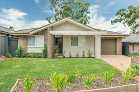 An Ideal Wine Country Getaway Villa - Accommodation NSW 0