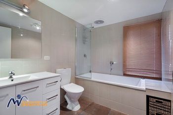 Kirwin - Accommodation NSW 5