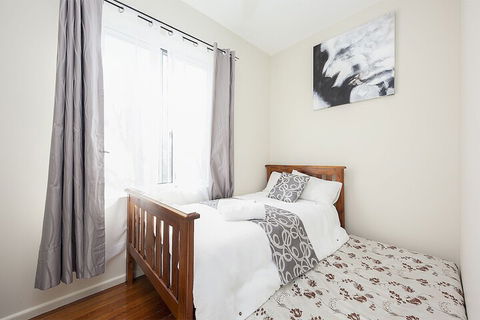 Villa Carlingford - Accommodation NSW 3