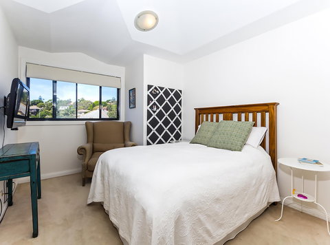 BONDI BEACH RETREAT (016i) - Accommodation NSW 3