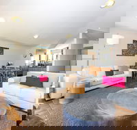 BONDI BEACH RETREAT 016i - Accommodation NSW