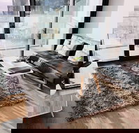 Explore Docklands Lovely Apartment LVL8 - Accommodation NSW