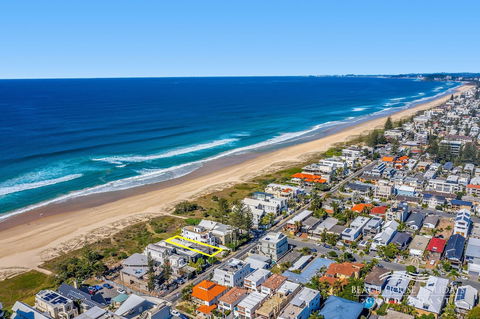 True Beachfront Beach House - Accommodation NSW 5