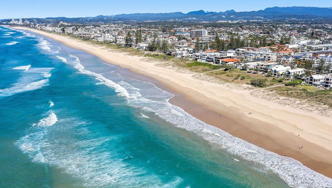 True Beachfront Beach House - Accommodation NSW 3
