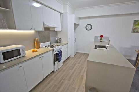 Morisset Serviced Apartments - Accommodation NSW 4