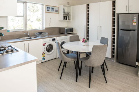 Manly 2 Stay Holiday Apartments - Accommodation NSW 5