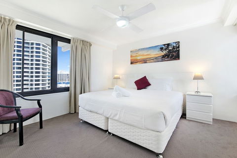 South Pacific Dream Central Broadbeach - Accommodation NSW 4