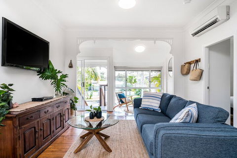 Salt Life - Accommodation NSW 3