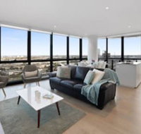 Melbourne Lifestyle Apartments - Best Views on Collins - Accommodation NSW