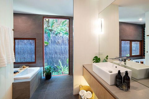 Byron Beach Retreats - The BungalowÂ  - Accommodation NSW 6