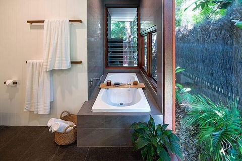Byron Beach Retreats - The BungalowÂ  - Accommodation NSW 4