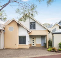 Beach Retreat - Accommodation NSW