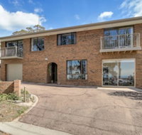 Four Seasons - Accommodation NSW