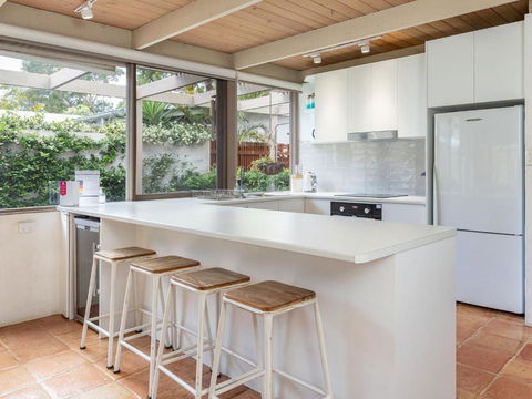True Blue - Accommodation NSW 4