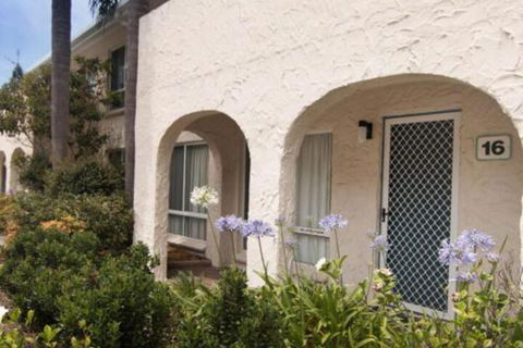 Villa Manyana 16 - Accommodation NSW 0