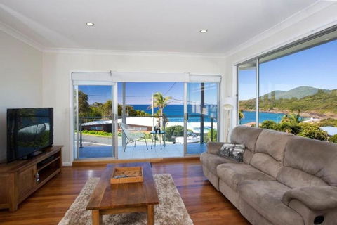 Buena Vista 3 Lakeview - Accommodation NSW 6