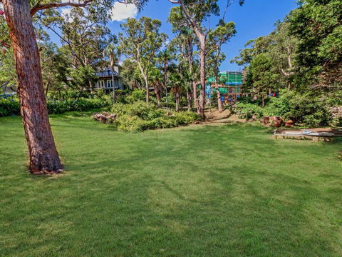 Copacabana Treehouse 36 Oceano Street Copacabana - Accommodation NSW 3