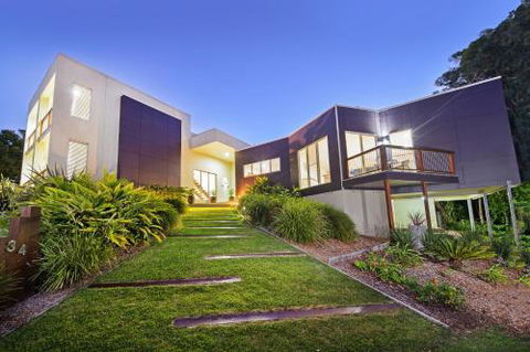 Kilala Executive Home - Accommodation NSW 1