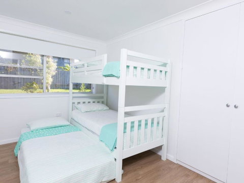 AQUA PALM - Accommodation NSW 4