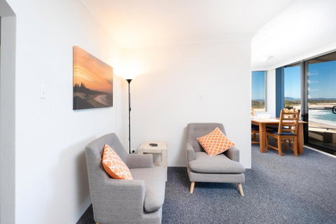 Beachpoint Unit 303 28 North Street - Accommodation NSW 3
