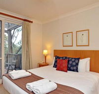 Villa Merlot Located Within Cypress Lakes - Accommodation NSW