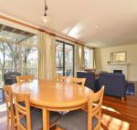 Villa Executive 2br Barbera Resort Condo located within Cypress Lakes Resort nothing is more central - Accommodation NSW